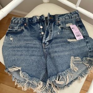 BIC - Jean Shorts - Size 6